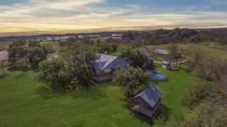 Photo of Listing #9652411