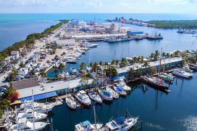 1 of 1 - 6810 Front Street #snl13&b4sa, Key West, FL
