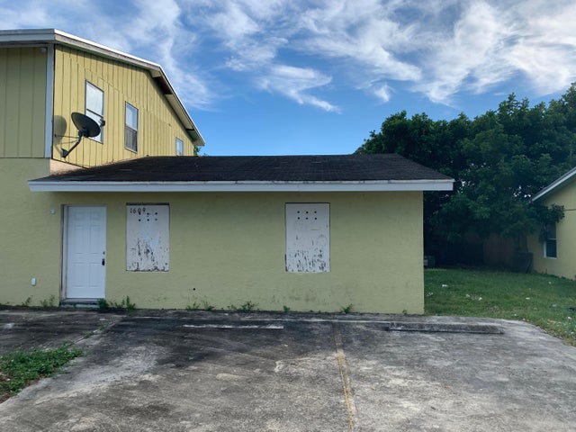 1 of 1 - 1609 W 28th C St #c, Riviera Beach, FL