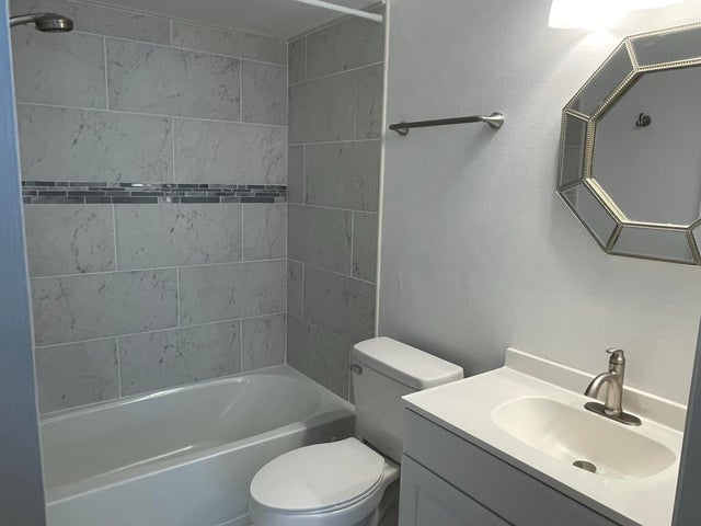 4 of 27 - 2203 Northlake Dr #2203, Sanford, FL
