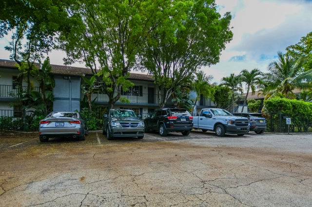 4 of 27 - 705-711 Linton Blvd #a101, Delray Beach, FL