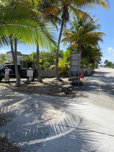 1 of 9 - 3045 N Federal Hwy, Boynton Beach, FL