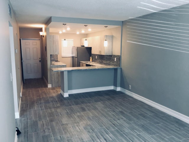 2 of 8 - 500 Sw 2nd Av #1130, Boca Raton, FL