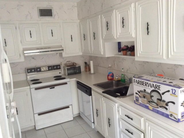1 of 26 - 13765 Flora Place #a, Delray Beach, FL