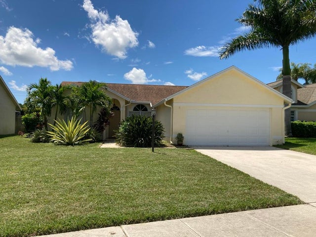 1 of 26 - 13016 Meadowbreeze Dr, Wellington, FL