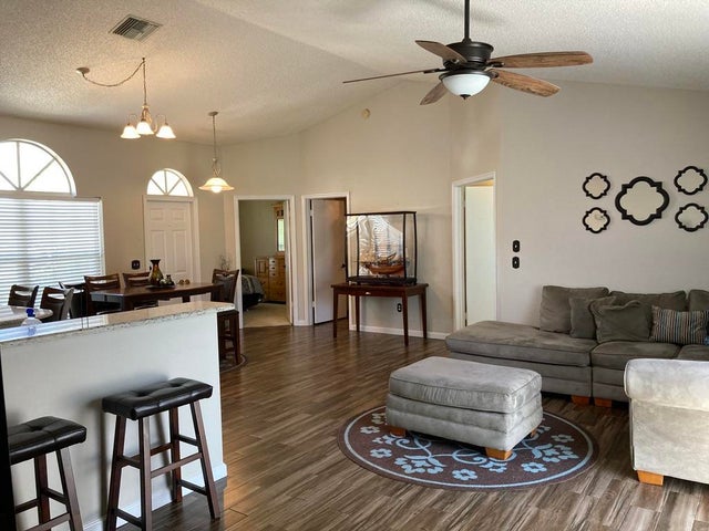 4 of 26 - 13016 Meadowbreeze Dr, Wellington, FL