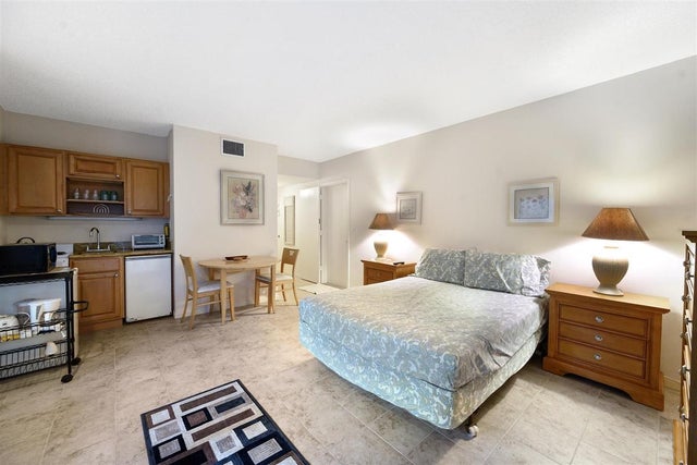 3 of 10 - 11863 Wimbledon Circle #439, Wellington, FL