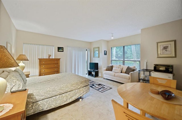 4 of 10 - 11863 Wimbledon Circle #439, Wellington, FL