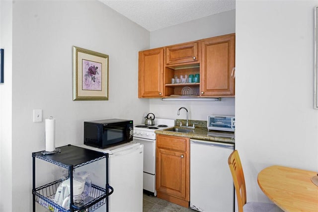 5 of 10 - 11863 Wimbledon Circle #439, Wellington, FL