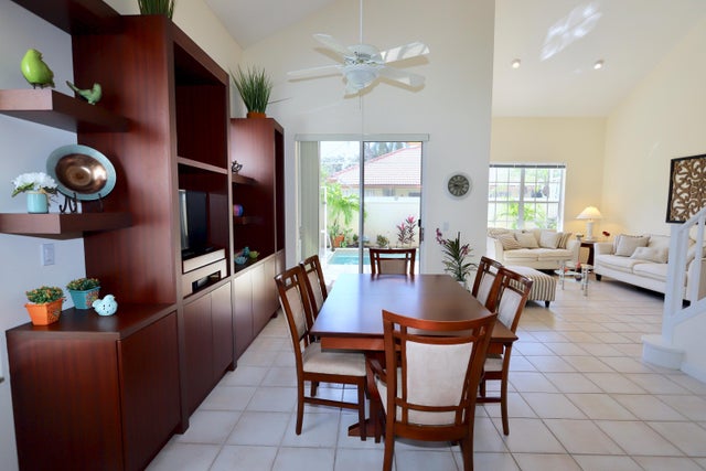 4 of 17 - 77 Spyglass Wy N, Palm Beach Gardens, FL
