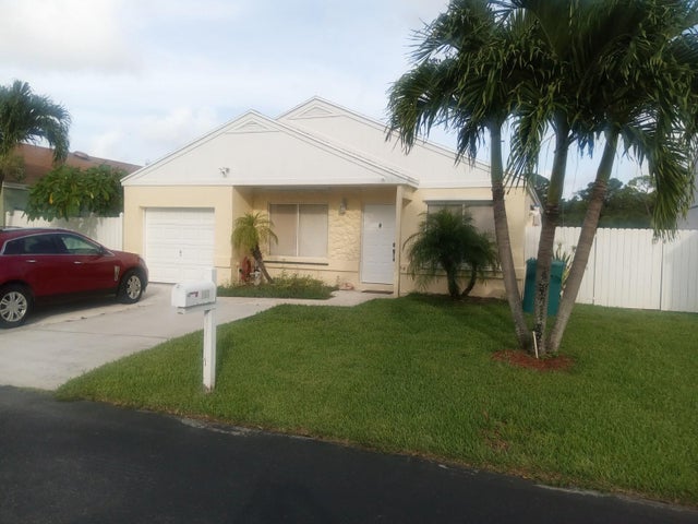 1 of 17 - 24 Hastings Lane, Boynton Beach, FL