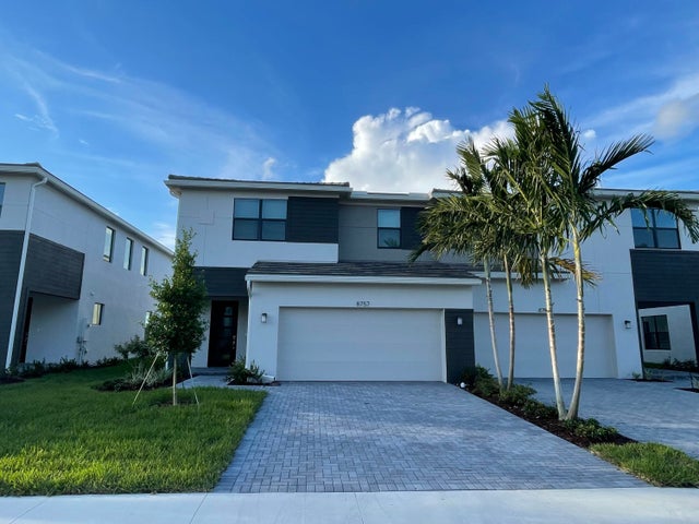 2 of 37 - 8757 Corvus Dr, Lake Worth, FL