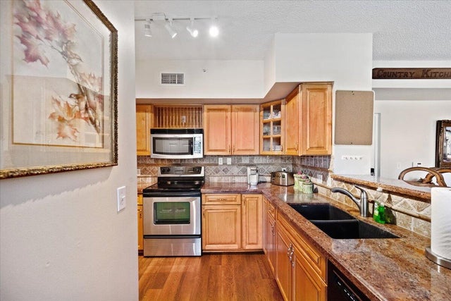 5 of 27 - 11720 Saint Andrews Place #107, Wellington, FL