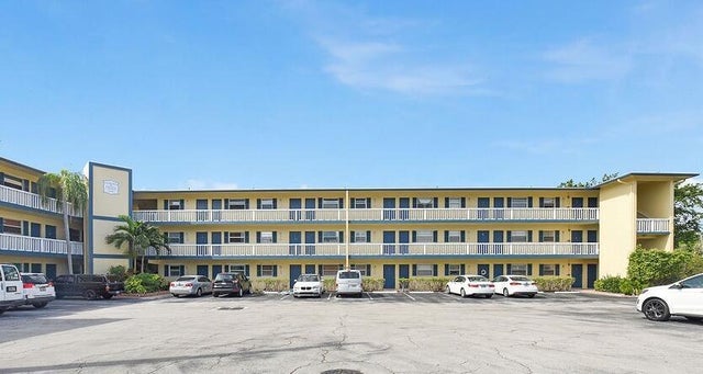 3 of 29 - 1400 Ne 57th Ct #205, Fort Lauderdale, FL