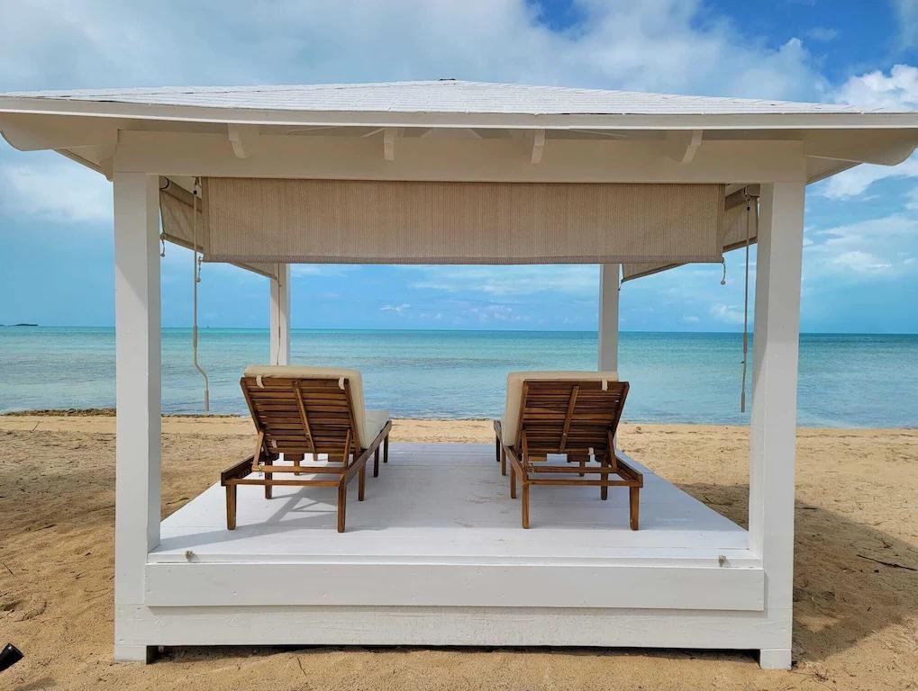 Beachfront Home With Pool, Long Island Property Listing MLS® 51112