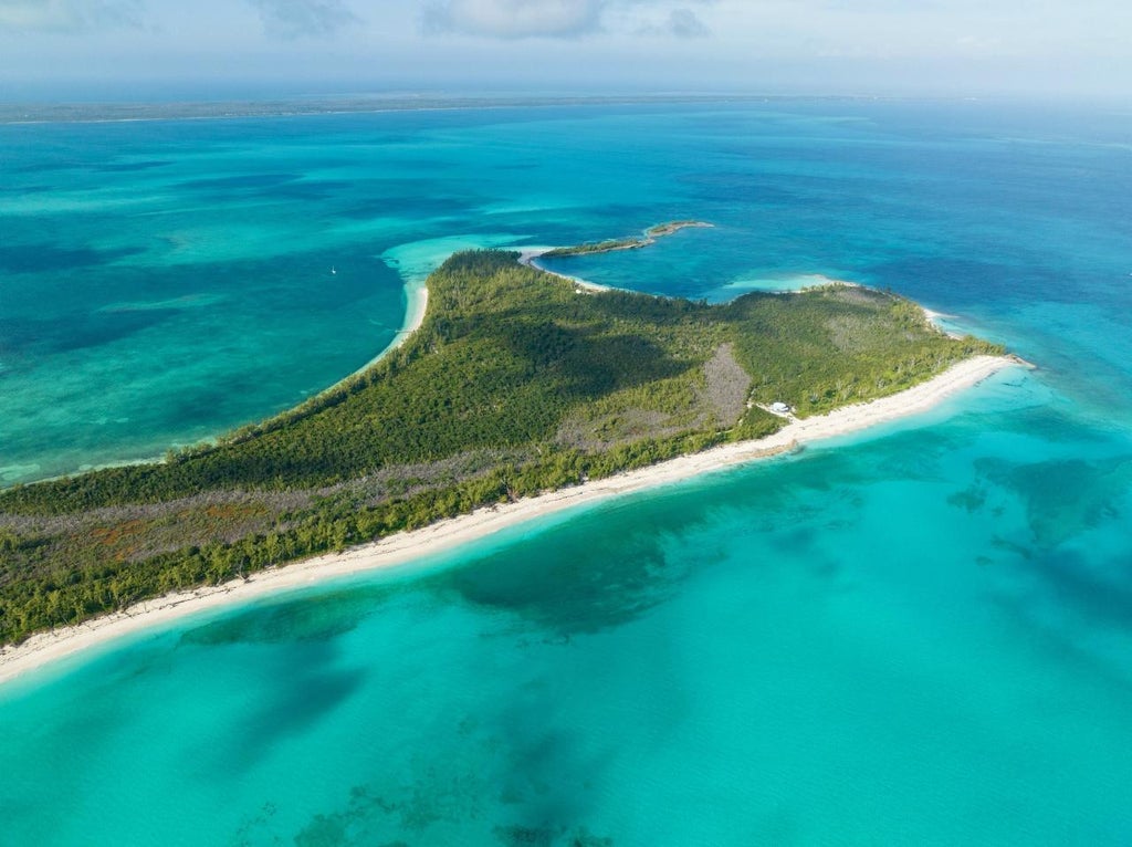 Munjack Cay, Abaco Property Listing: MLS® #52419