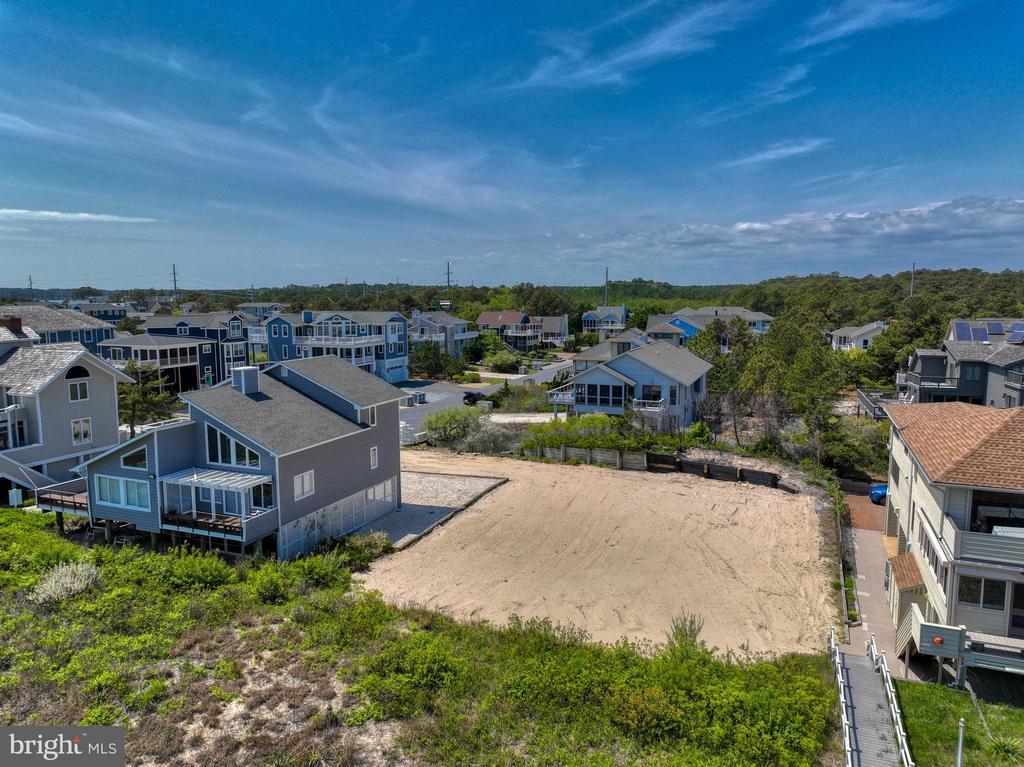 39733 Seaside Dr, Bethany Beach Property Listing MLS® DESU2041582