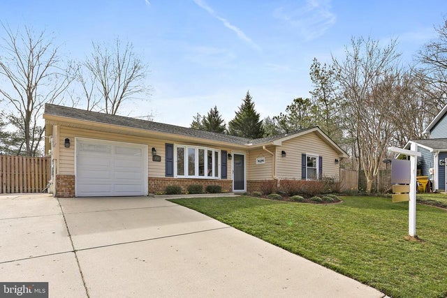 1736 Denton Ct, CROFTON