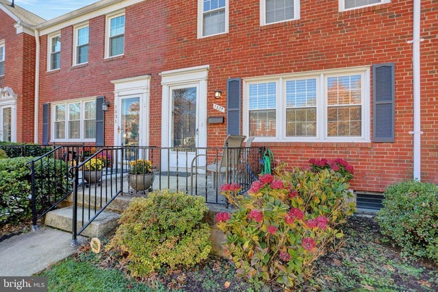 1529 Cottage Ln, TOWSON