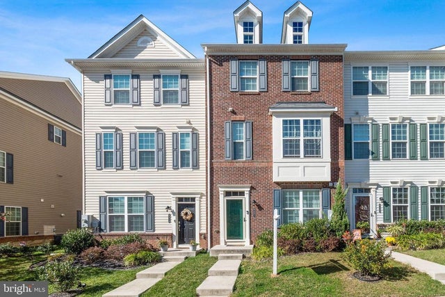 6221 Mckay Cir, ROSEDALE