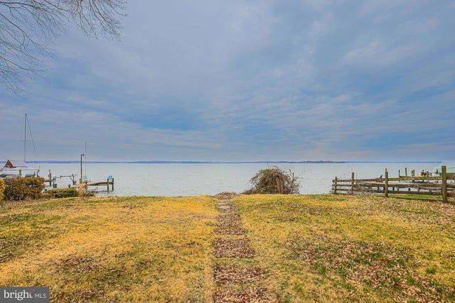 13203 E Greenbank Rd, MIDDLE RIVER