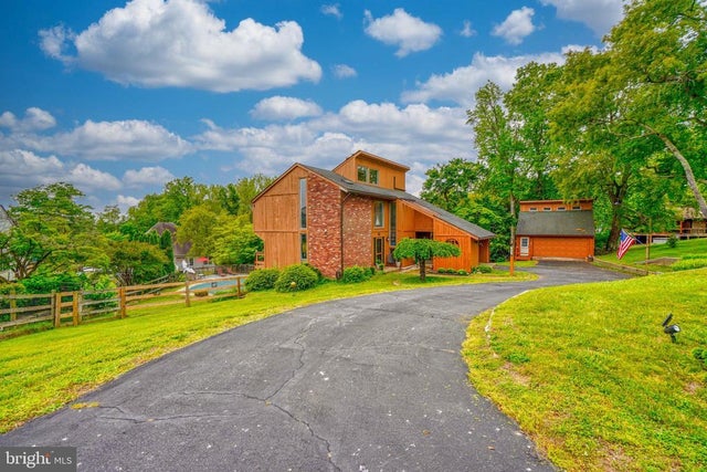 63 Mowbray Ln, NORTH EAST