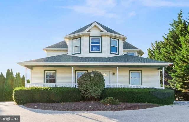 36 N Main St, STEWARTSTOWN