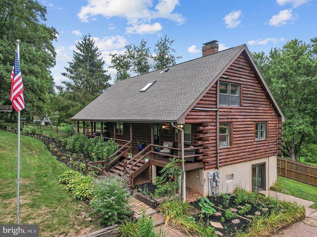 150 Oak Dr, DOVER