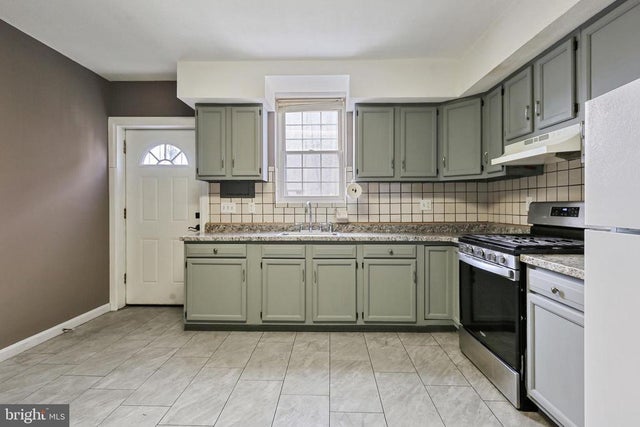 8 S Highland Ave #1 Ground Floor, BALTIMORE