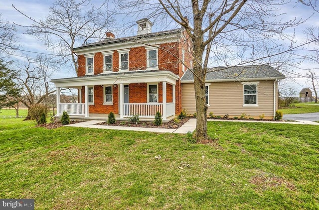 625 S Pleasant Ave, DALLASTOWN