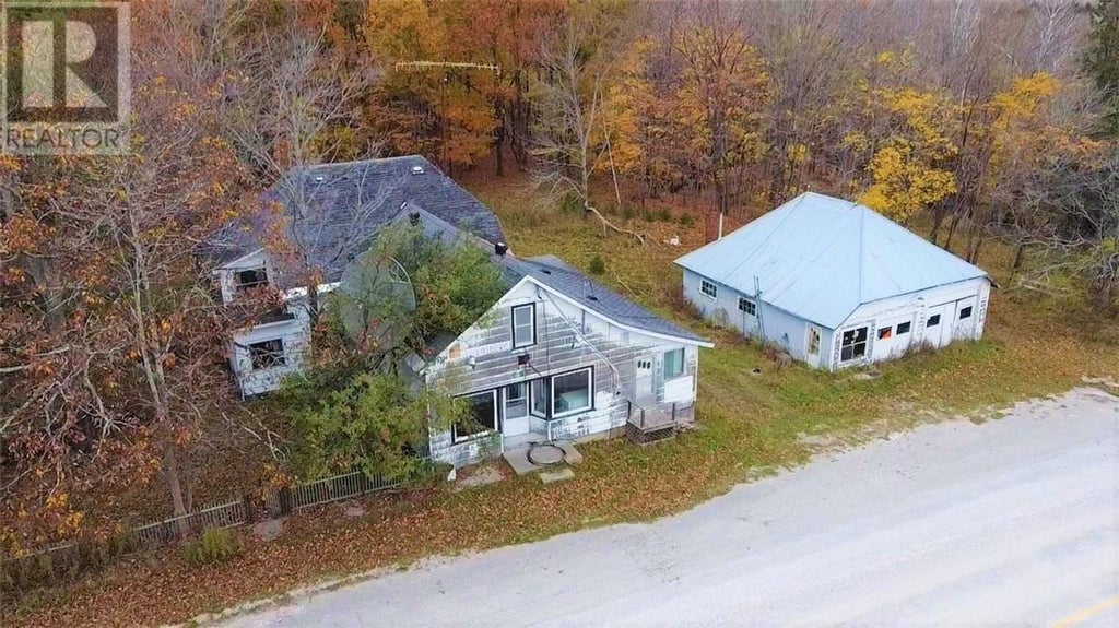 Photo of Listing #2099000