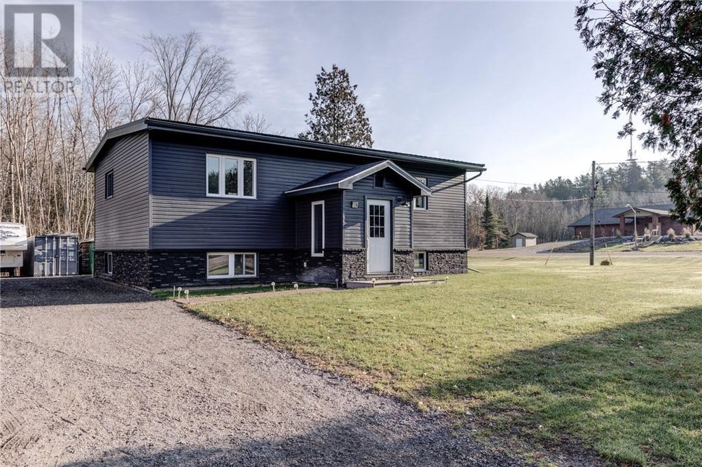 Photo of Listing #2099127