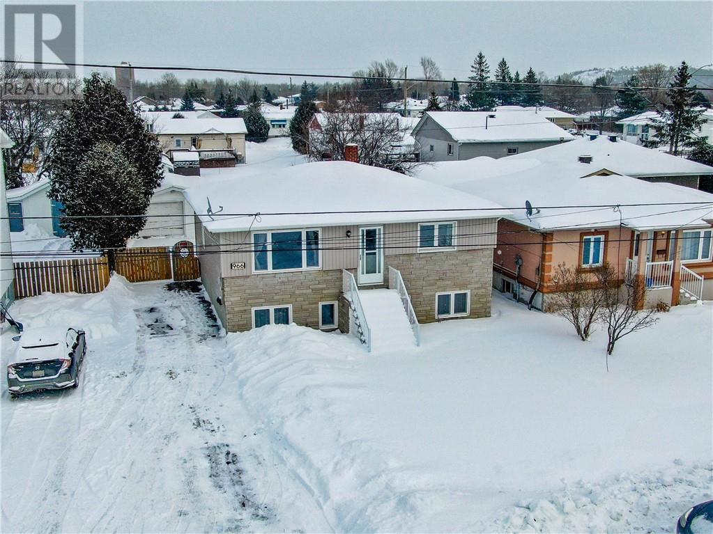 Photo of Listing #2099859