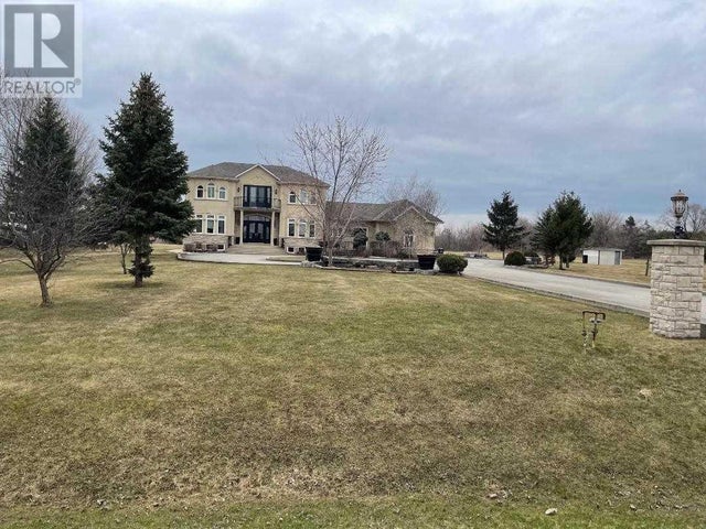 Photo of Listing #W5560148