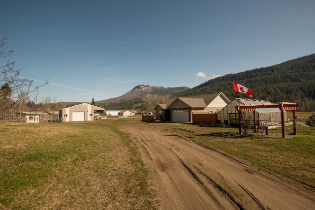 Photo of Listing #10249764