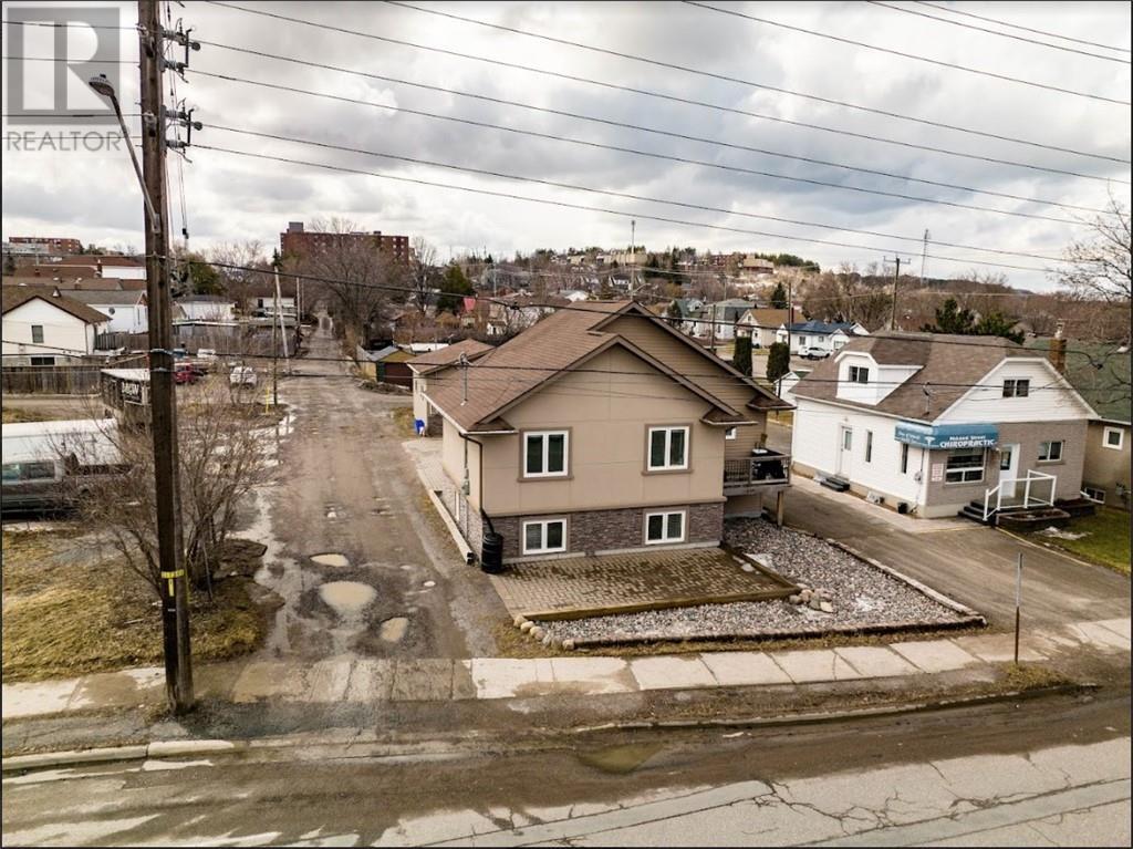 Photo of Listing #2101218