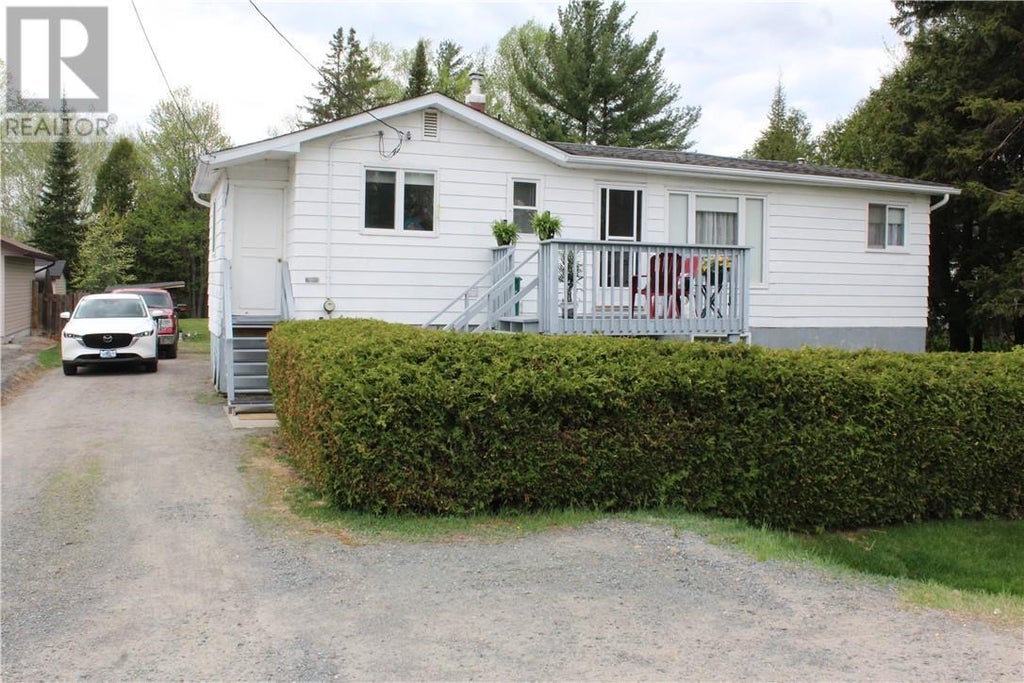 Photo of Listing #2101773