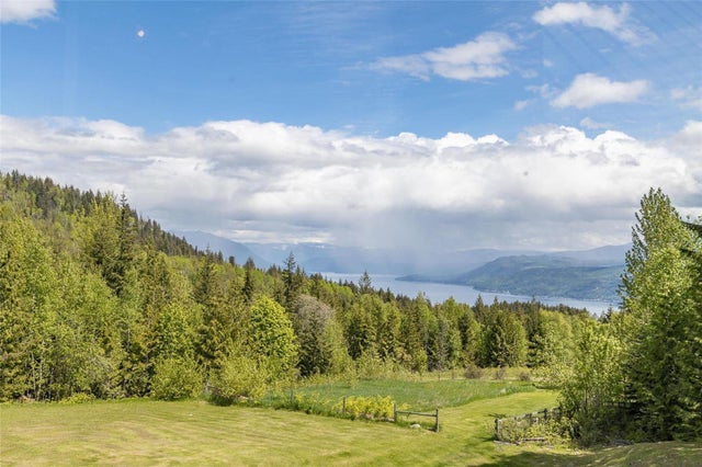 Photo of Listing #10256066