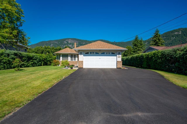 Photo of Listing #2466231