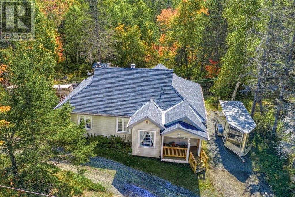 Photo of Listing #2108328