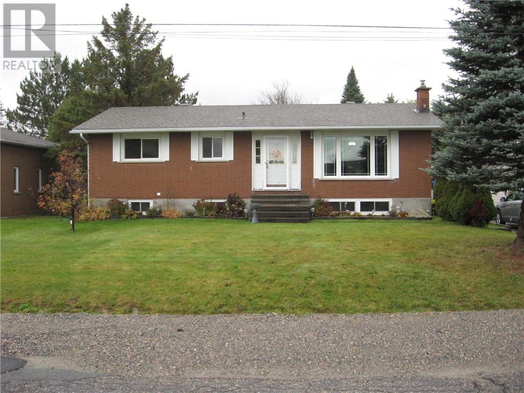 Photo of Listing #2108458
