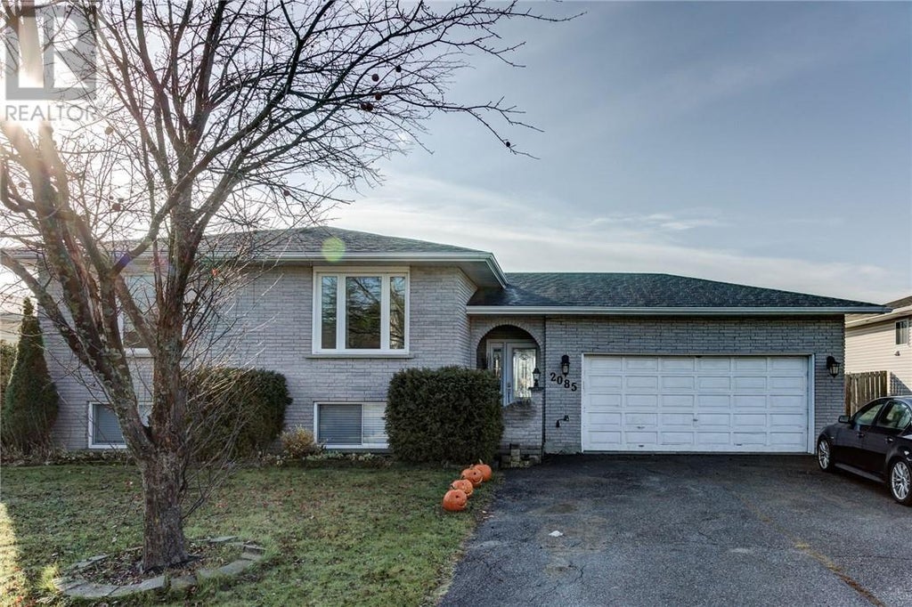 Photo of Listing #2108742
