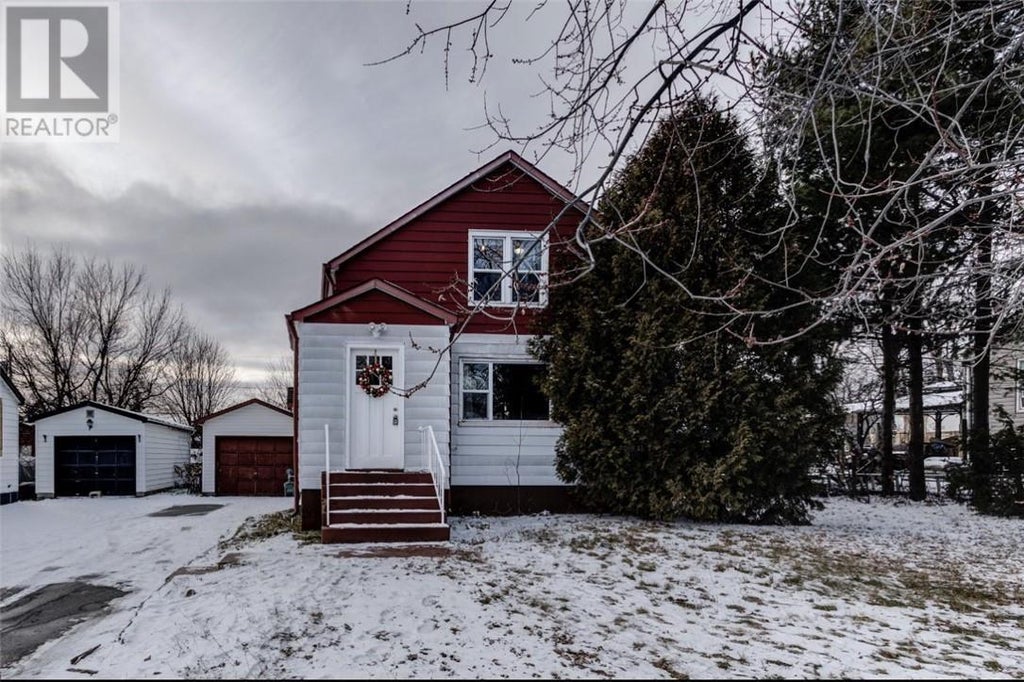 Photo of Listing #2108899