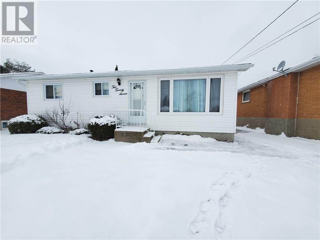 Photo of Listing #2108922