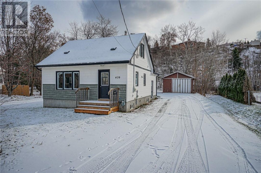 Photo of Listing #2108944