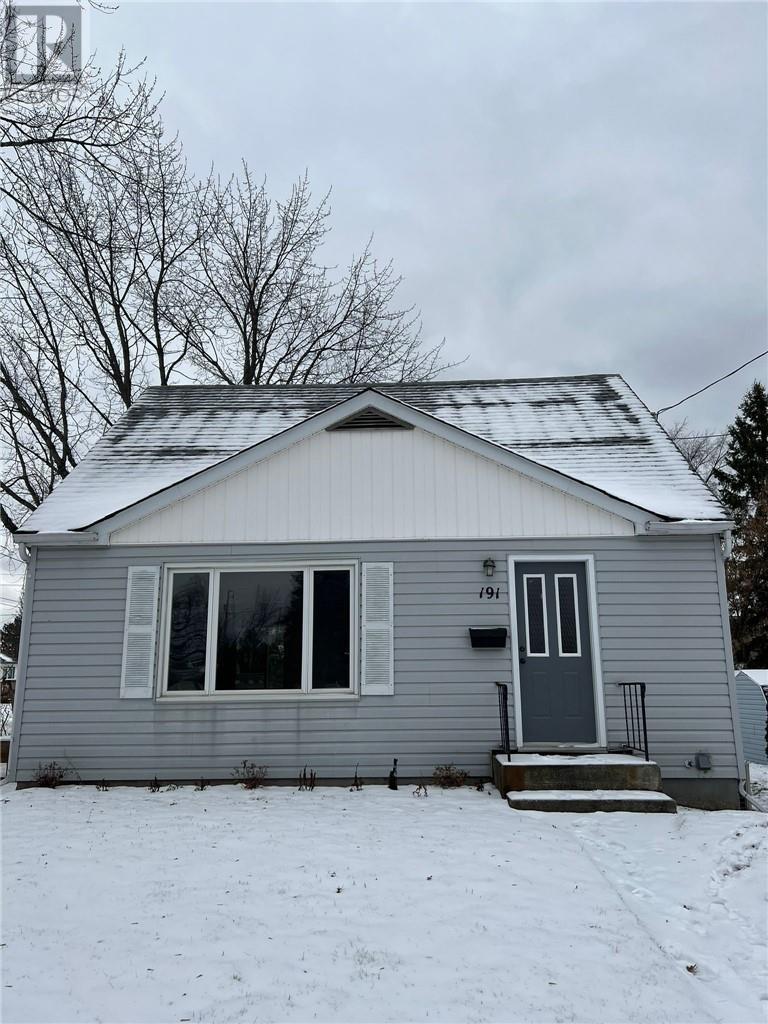 Photo of Listing #2108952