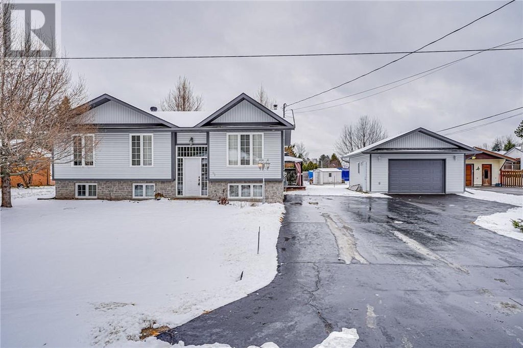 Photo of Listing #2108938