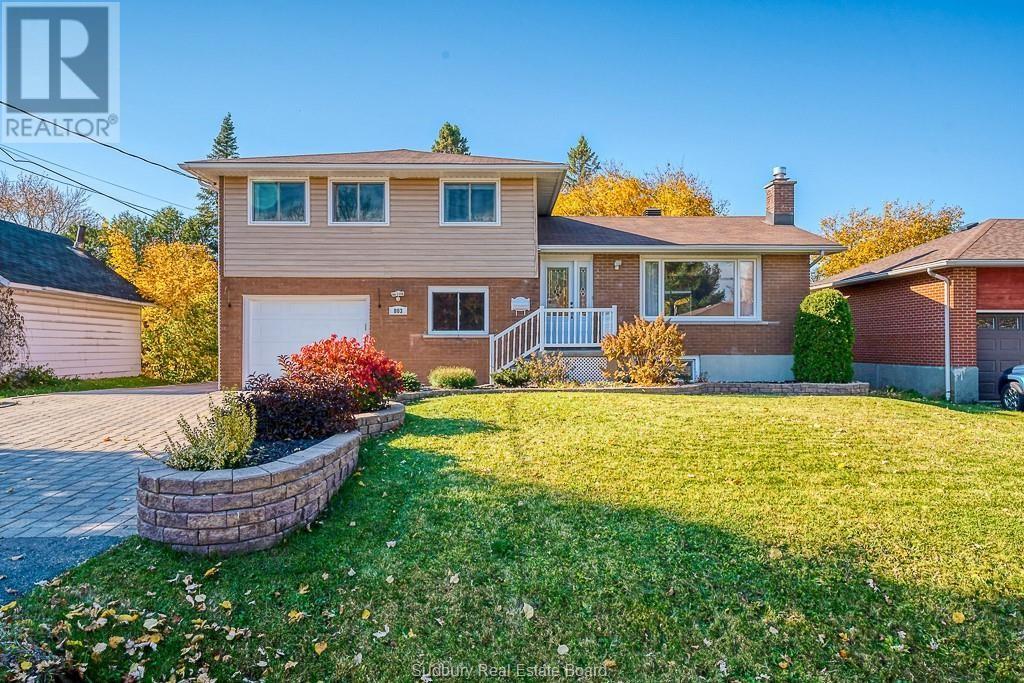 Photo of Listing #2109576