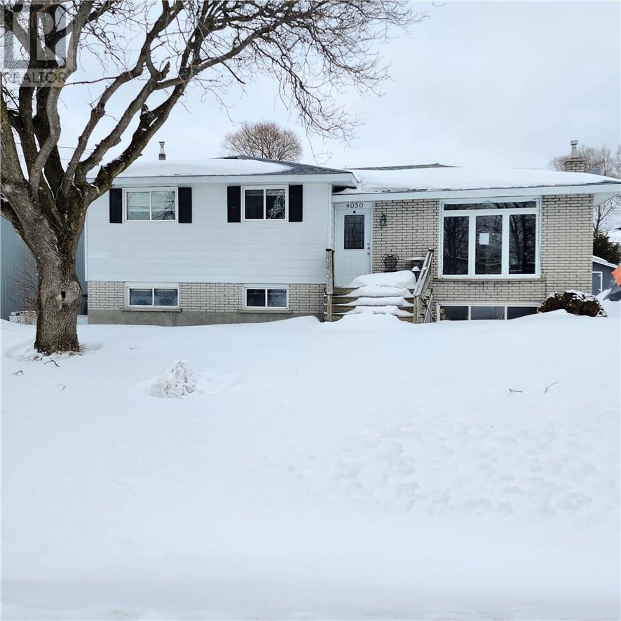 Photo of Listing #2110077