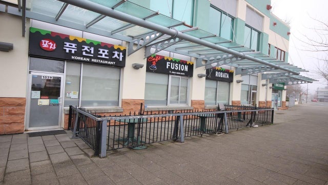 1039 1163 Pinetree Way, Coquitlam